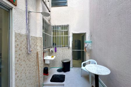 Casa de condomínio à venda com 140m², 3 quartos e 1 vaga Casa de condomínio à venda com 140m², 3 quartos e 1 vagaÁrea de Serviço