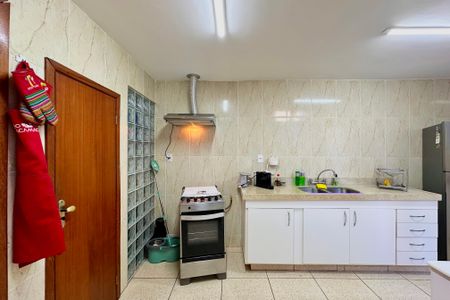 Casa de condomínio à venda com 140m², 3 quartos e 1 vaga Casa de condomínio à venda com 140m², 3 quartos e 1 vagaCozinha