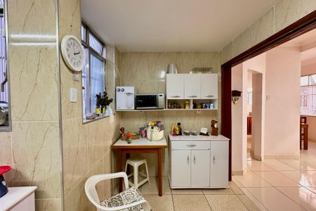 Casa de condomínio à venda com 140m², 3 quartos e 1 vaga Casa de condomínio à venda com 140m², 3 quartos e 1 vagaCozinha