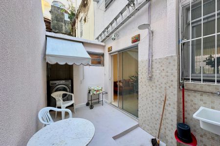 Casa de condomínio à venda com 140m², 3 quartos e 1 vaga Casa de condomínio à venda com 140m², 3 quartos e 1 vagaÁrea de Serviço