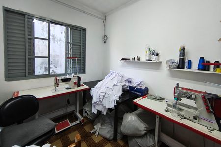 Casa à venda com 131m², 5 quartos e 1 vaga Casa à venda com 131m², 5 quartos e 1 vagaQuarto 3