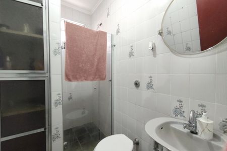 Casa à venda com 131m², 5 quartos e 1 vaga Casa à venda com 131m², 5 quartos e 1 vagaLavabo