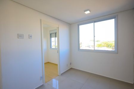 Apartamento para alugar com 33m², 2 quartos e sem vaga Apartamento para alugar com 33m², 2 quartos e sem vagaSala