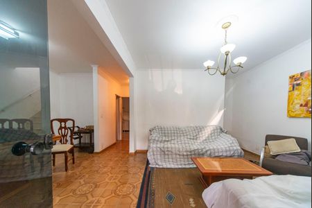 Casa à venda com 193m², 3 quartos e 2 vagas Casa à venda com 193m², 3 quartos e 2 vagasSala