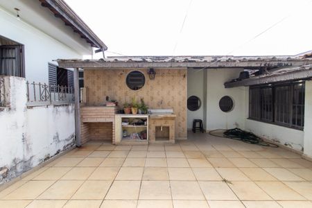 Casa à venda com 158m², 3 quartos e 2 vagasQuintal