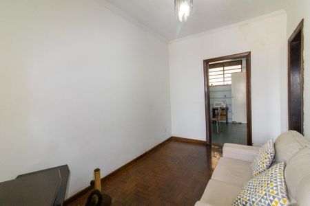 Casa à venda com 158m², 3 quartos e 2 vagasSala