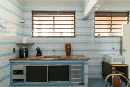 Casa à venda com 158m², 3 quartos e 2 vagasCozinha