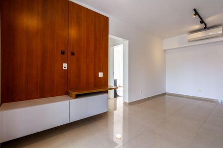 Apartamento à venda com 73m², 2 quartos e 2 vagasSala