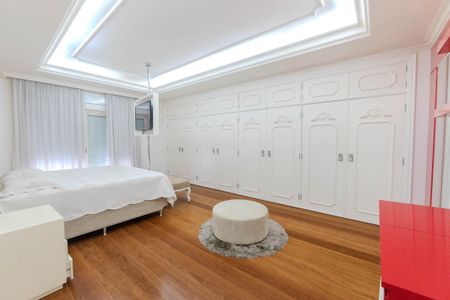 Apartamento à venda com 400m², 4 quartos e 1 vagaSuíte 2