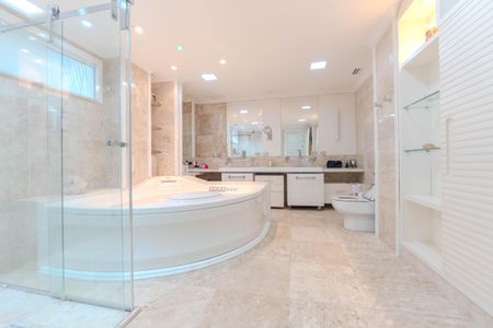 Apartamento à venda com 400m², 4 quartos e 1 vagaBanheiro da Suíte 3