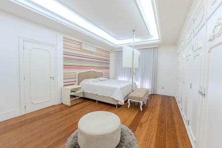 Apartamento à venda com 400m², 4 quartos e 1 vagaSuíte 2