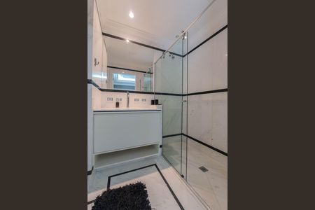 Apartamento à venda com 400m², 4 quartos e 1 vagaBanheiro da Suíte 1