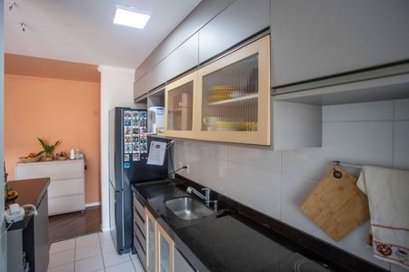 Apartamento à venda com 59m², 2 quartos e 1 vagaCozinha