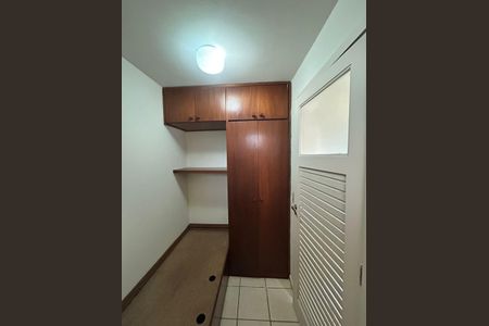Apartamento à venda com 102m², 3 quartos e 2 vagasQuarto de Serviço