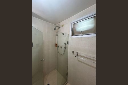 Apartamento à venda com 102m², 3 quartos e 2 vagasBanheiro Social