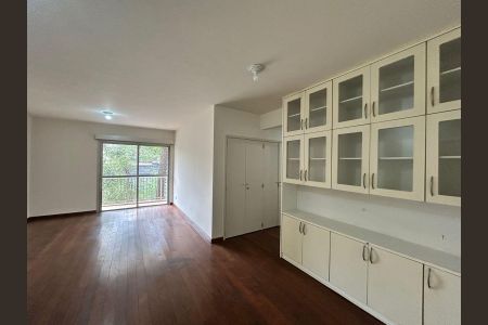 Sala de apartamento para alugar com 3 quartos, 102m² em Vila Sofia, São Paulo