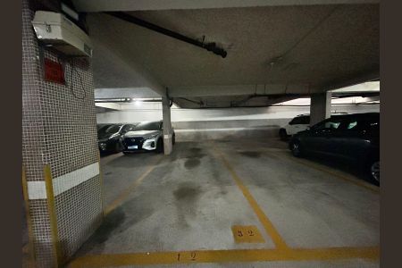 Apartamento à venda com 102m², 3 quartos e 2 vagasVaga