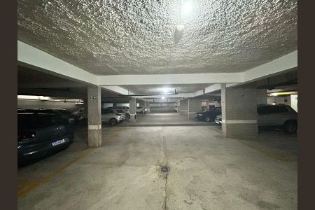 Apartamento à venda com 102m², 3 quartos e 2 vagasVaga