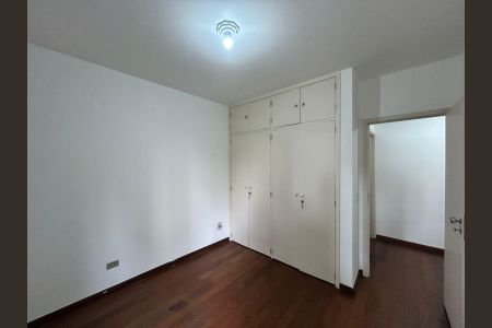 Apartamento à venda com 102m², 3 quartos e 2 vagasQuarto 2