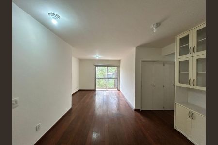 Apartamento à venda com 102m², 3 quartos e 2 vagasSala