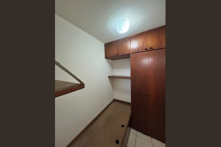 Apartamento à venda com 102m², 3 quartos e 2 vagasQuarto de Serviço