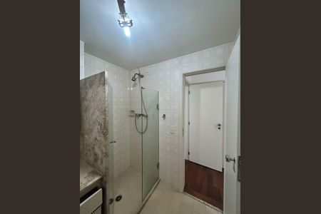 Apartamento à venda com 102m², 3 quartos e 2 vagasBanheiro da Suíte