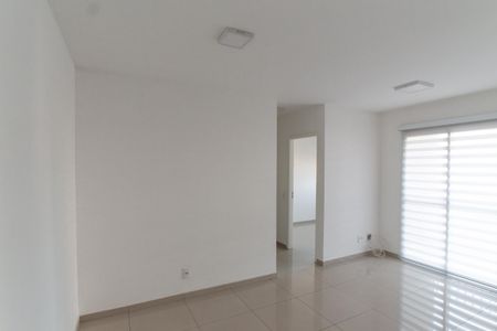 Apartamento à venda com 53m², 2 quartos e 1 vaga Apartamento à venda com 53m², 2 quartos e 1 vagaSala