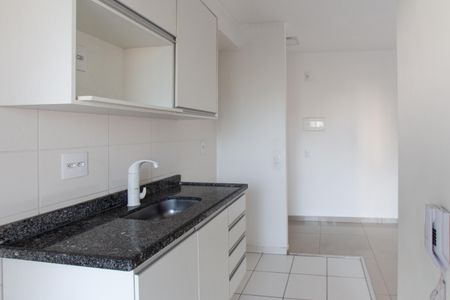 Apartamento à venda com 53m², 2 quartos e 1 vaga Apartamento à venda com 53m², 2 quartos e 1 vagaCozinha e Área de Serviço