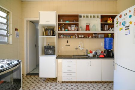 Casa para alugar com 740m², 4 quartos e 3 vagasCozinha