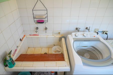 Casa para alugar com 740m², 4 quartos e 3 vagasÁrea de Serviço