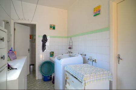 Casa para alugar com 740m², 4 quartos e 3 vagasÁrea de Serviço