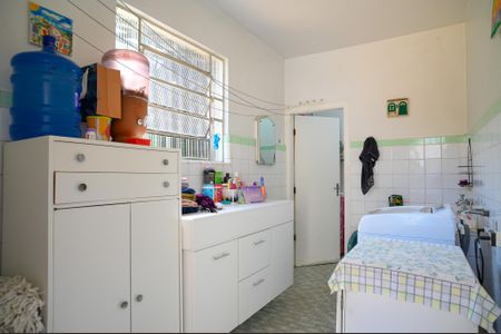 Casa para alugar com 740m², 4 quartos e 3 vagasÁrea de Serviço