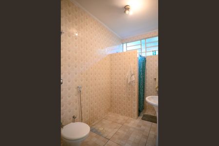 Casa para alugar com 740m², 4 quartos e 3 vagasBanheiro Social