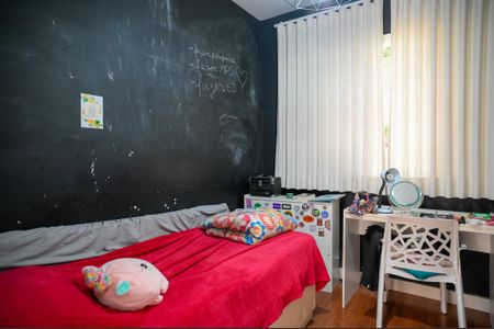 Casa para alugar com 740m², 4 quartos e 3 vagasQuarto 4