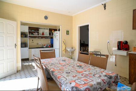 Casa para alugar com 740m², 4 quartos e 3 vagasCozinha