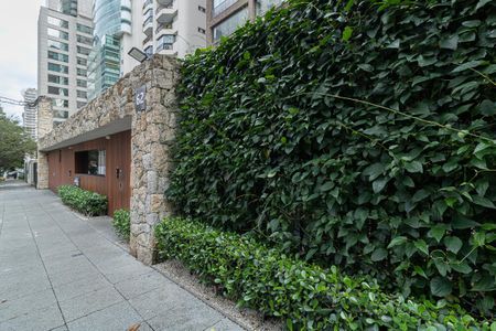 Apartamento para alugar com 51m², 1 quarto e 1 vaga Apartamento para alugar com 51m², 1 quarto e 1 vagaFachada