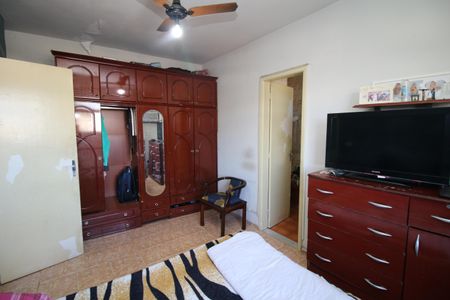 Apartamento à venda com 116m², 2 quartos e 2 vagasQuarto 2 Suíte