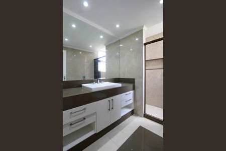 Apartamento para alugar com 110m², 3 quartos e 1 vagaBanheiro da Suíte