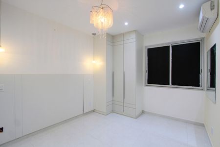 Apartamento para alugar com 110m², 3 quartos e 1 vagaSuíte