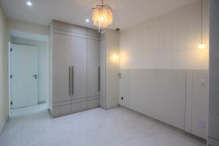 Apartamento para alugar com 110m², 3 quartos e 1 vagaSuíte