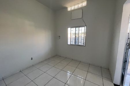 Casa para alugar com 50m², 1 quarto e sem vaga Casa para alugar com 50m², 1 quarto e sem vagaSala