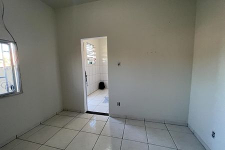 Casa para alugar com 50m², 1 quarto e sem vaga Casa para alugar com 50m², 1 quarto e sem vagaSala