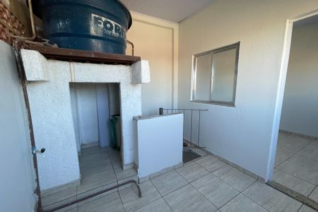 Casa para alugar com 50m², 1 quarto e sem vaga Casa para alugar com 50m², 1 quarto e sem vagaAcesso ao Superior para os Quartos