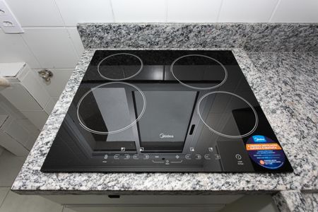 Studio para alugar com 25m², 1 quarto e 1 vaga Studio para alugar com 25m², 1 quarto e 1 vagaCozinha - Cooktop