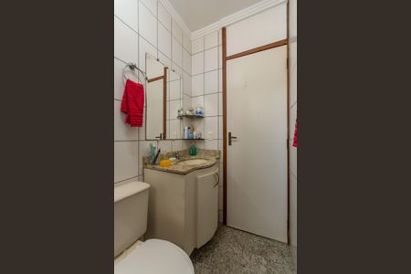 Apartamento à venda com 111m², 4 quartos e 1 vagaBanheiro Social