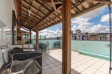 Apartamento à venda com 111m², 4 quartos e 1 vagaÁrea de Serviço