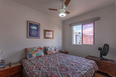 Apartamento à venda com 111m², 4 quartos e 1 vagaQuarto 1