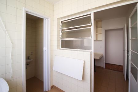 Apartamento à venda com 75m², 3 quartos e 1 vagaÁrea de Serviço