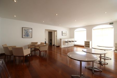 Apartamento à venda com 75m², 3 quartos e 1 vagaÁrea comum - Salão de festas
