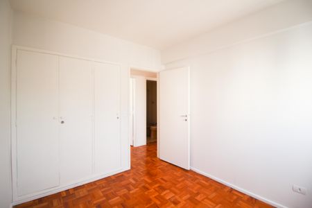 Apartamento à venda com 75m², 3 quartos e 1 vagaQuarto 2